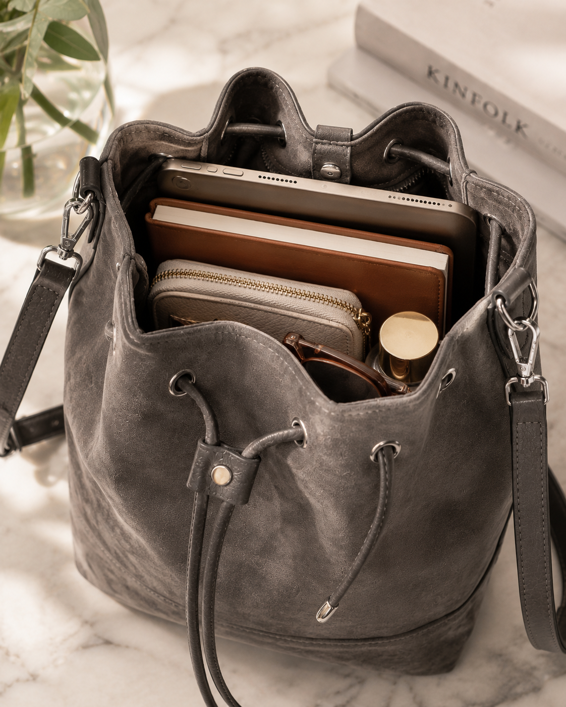 'THE WILLOW' DRAWSTRING BUCKET BAG
